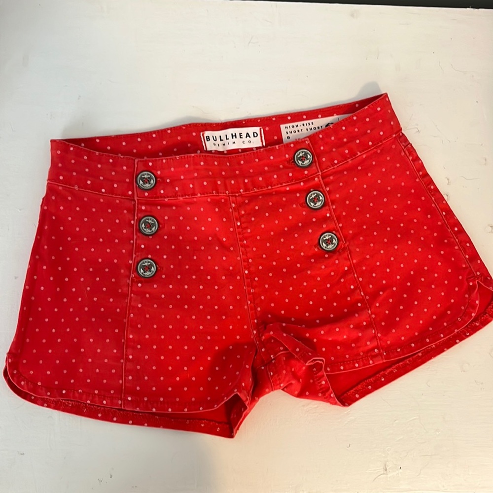 Bullhead shorts